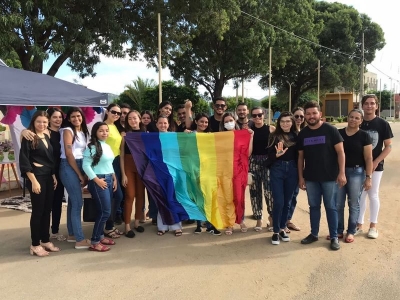 JANDUÍS PROMOVEU AÇÃO NO DIA DE COMBATE À LGBTFOBIA